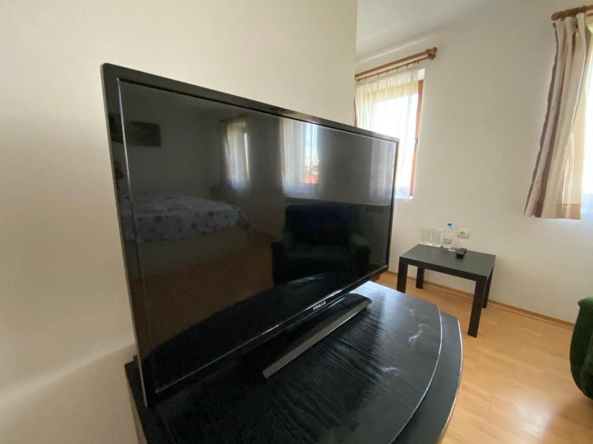 Pontica Gazde/Camere de închiriat Sofia